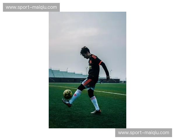 亚运会足球赛:点燃青春激情的绿茵盛宴 亚运会足球赛:点燃青春激情的绿茵盛宴